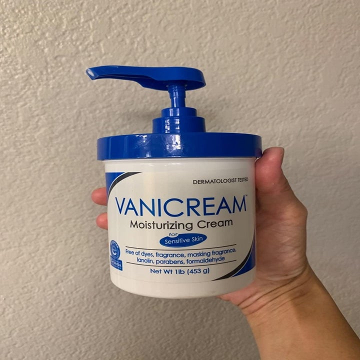 Reviewer holding Vanicream Moisturizing Cream