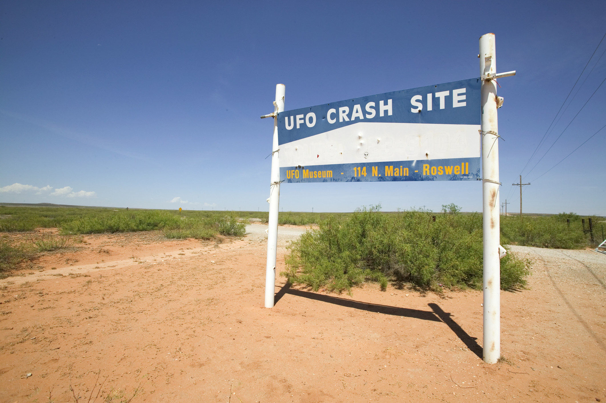 A sign for the UFO crash site in Roswell.