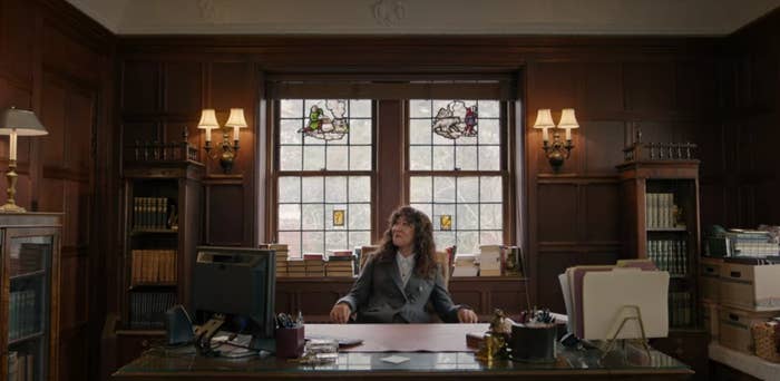 Ji Yoon in office
