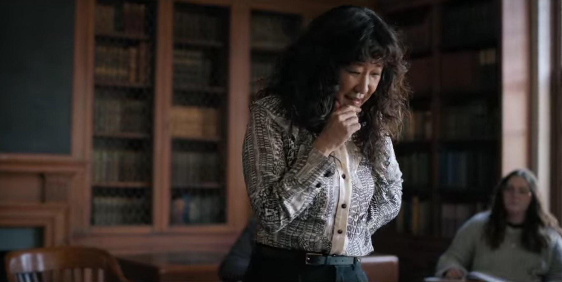 sandra oh boots the chair