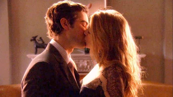 A close up of Nate and Serena as they share a kiss