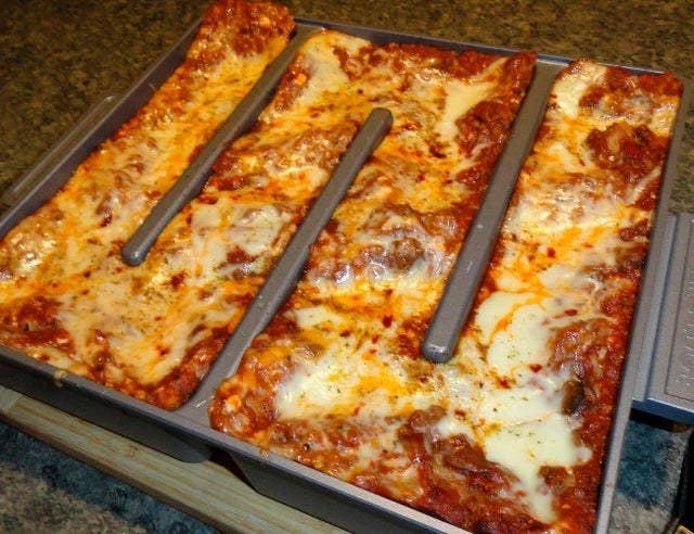 Pizza in a pan so all sides get crispy