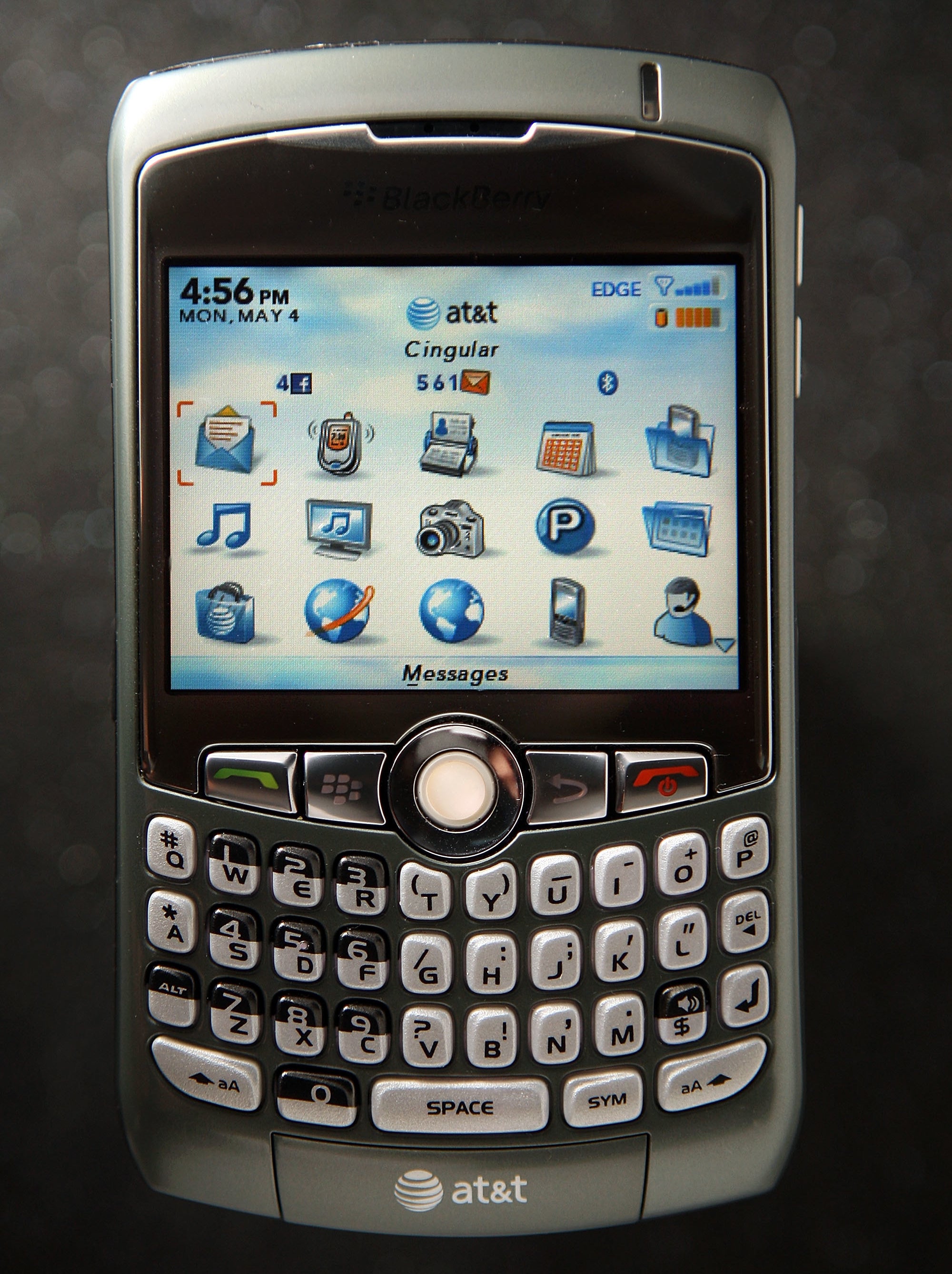 A Blackberry Pearl