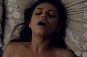 mila kunis orgasming in friends with benefits