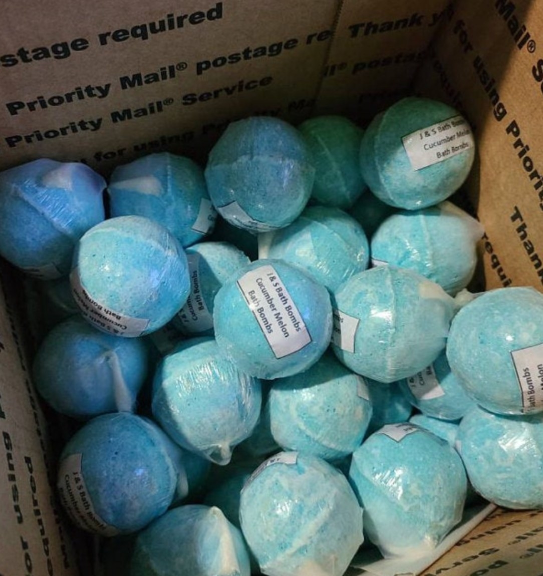 the coconut oil bath bombs in blue