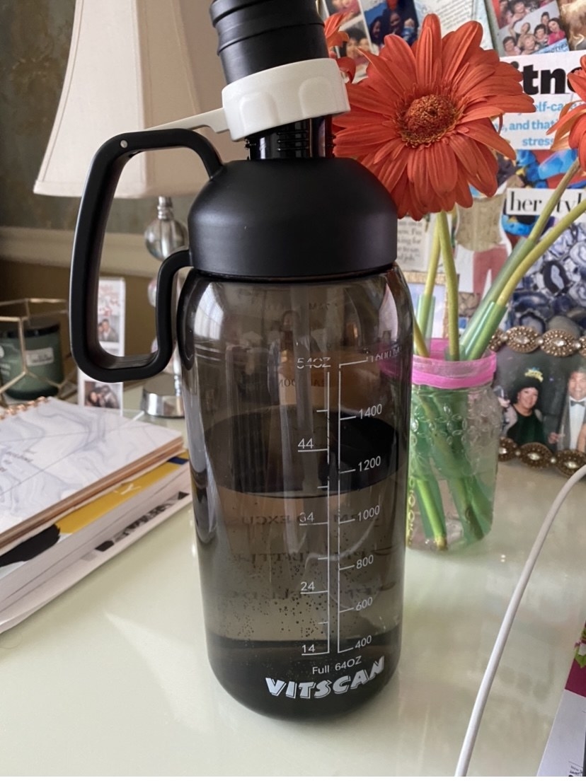 The author&#x27;s XL water bottle