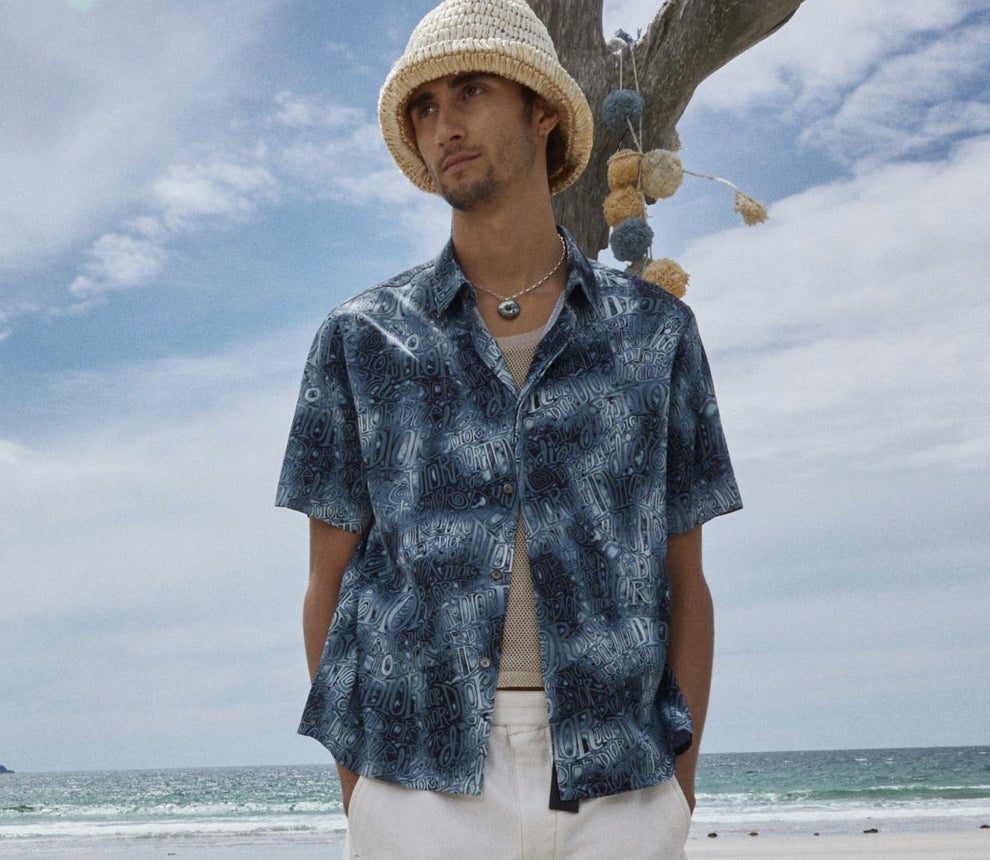 28 Cheap Mens Clothing Stores To Shop Online 2022