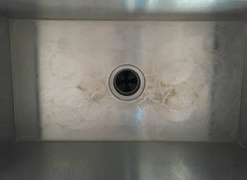 A customer review photo of their sink before the wipes