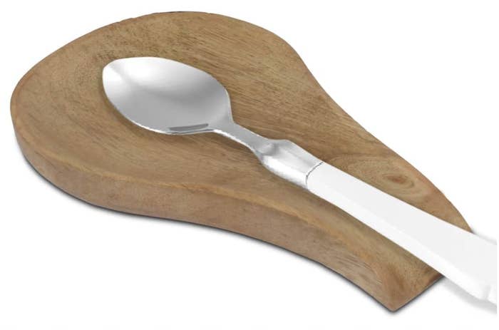 spoon on rest