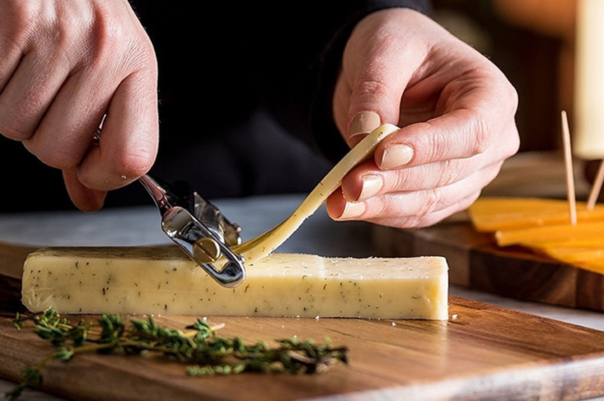 Useful Kitchen Gadgets To Put On Your Wishlist