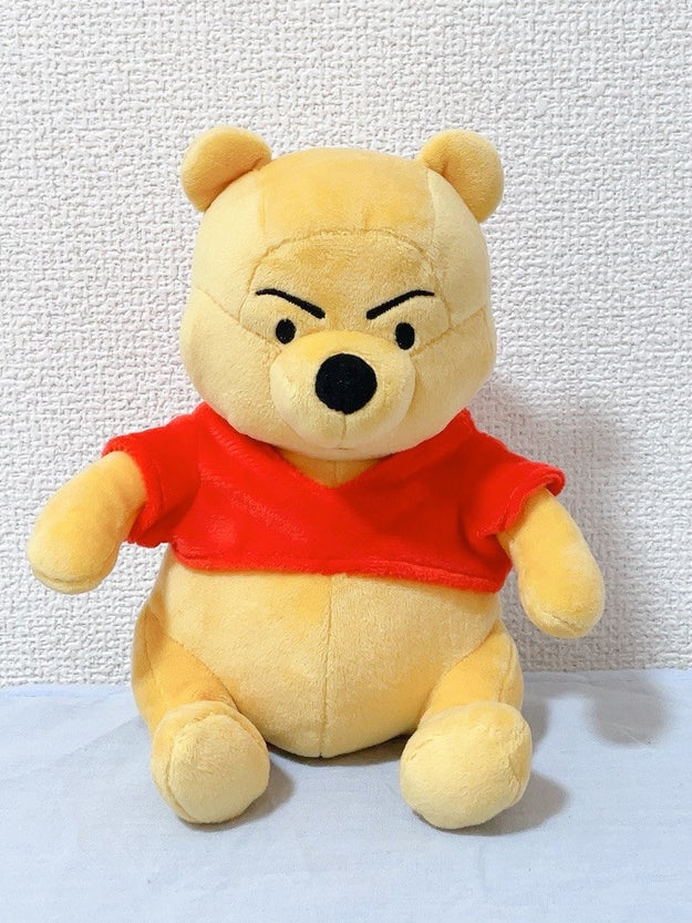 この顔じわる ヴィレヴァンで見つけた プーさん の様子がなんかおかしい