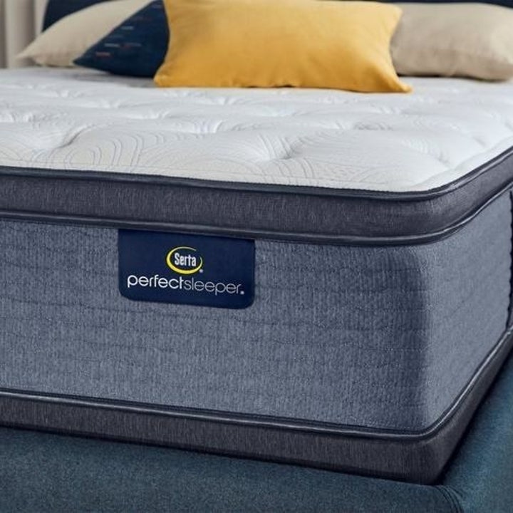 19 Best Places To Buy A Bed In A Box Online