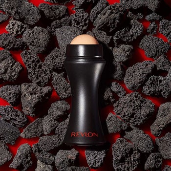 Revlon oil-absorbing volcanic face roller