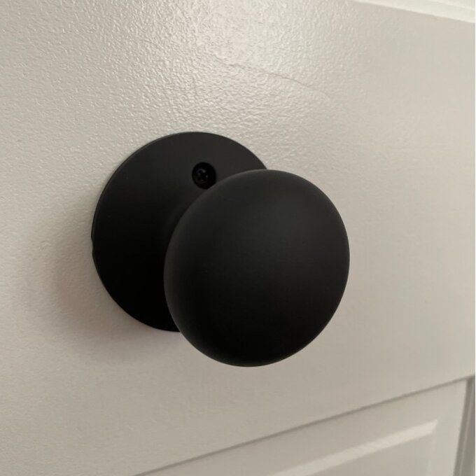 Reviewer&#x27;s photo of the doorknob in the color Matte Black