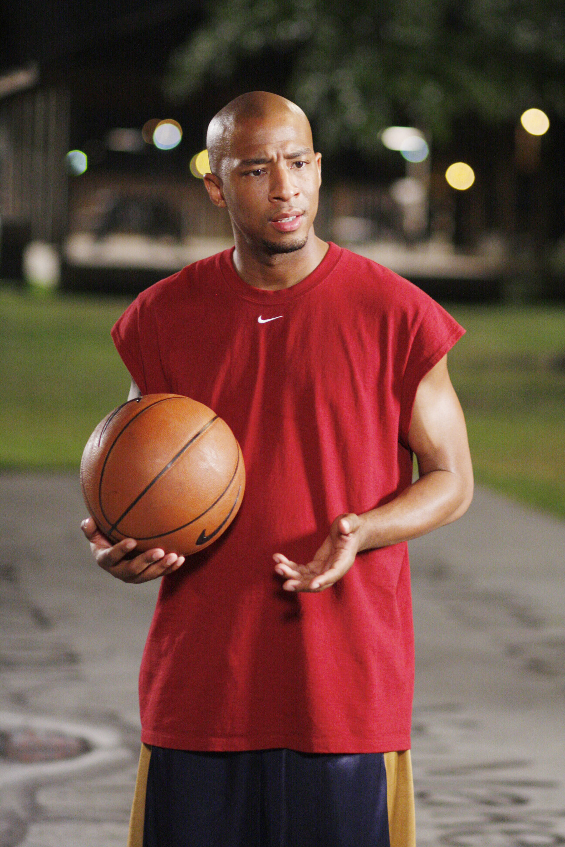 Antwon Tanner playing basketball on &quot;One Tree Hill&quot;