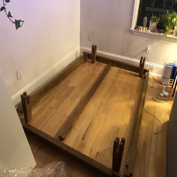 Thuma's NoTool Assembly Bed Frame Reviewed