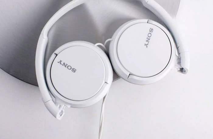 The white headphones