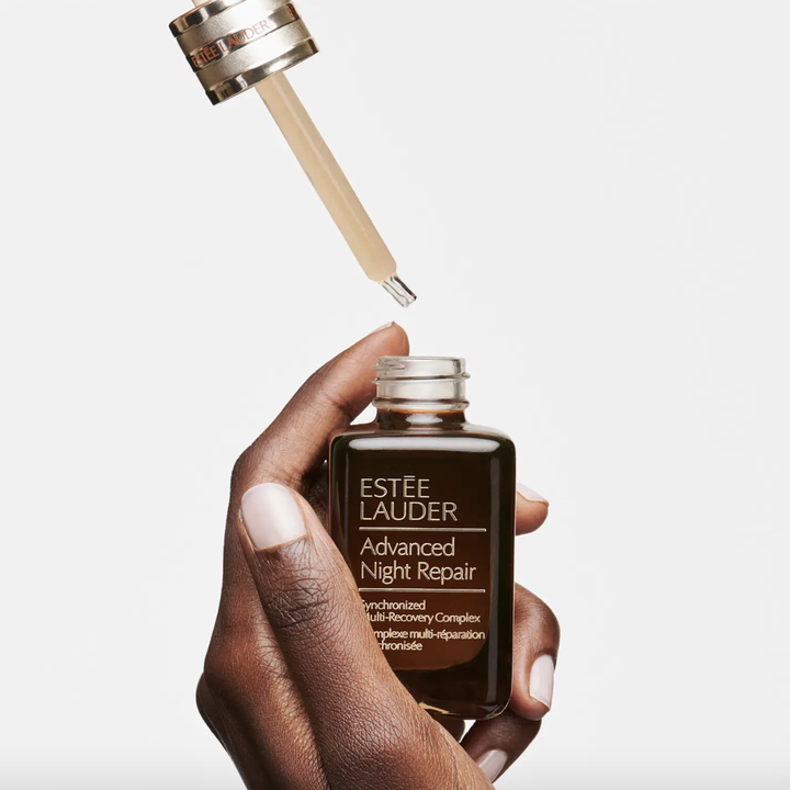 Lauder advanced night repair. Estee Lauder Advanced Night. Многофункциональная ночная сыворотка Эсте лаудер. Многофункциональная восстанавливающая сыворотка Estée Lauder Advanced Night Repair. Estee Lauder сыворотка восстанавливающая мультифункциональная 50мл.