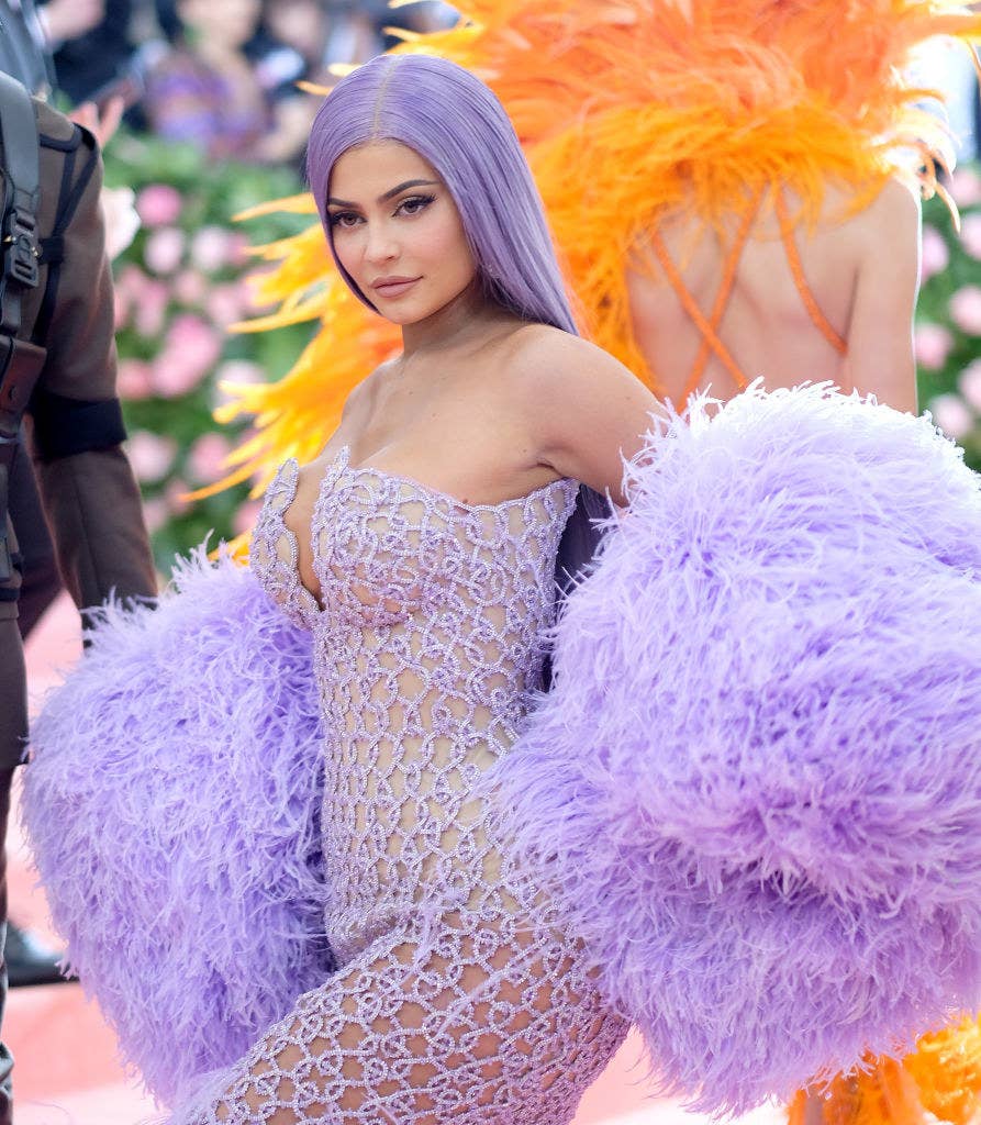 kylie jenner purple met dress Kylie Jenner Debuts Purple Hair at the Met Gala 2019 Photos