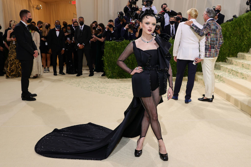 Maisie Williams attends The 2021 Met Gala Celebrating In America: A Lexicon Of Fashion