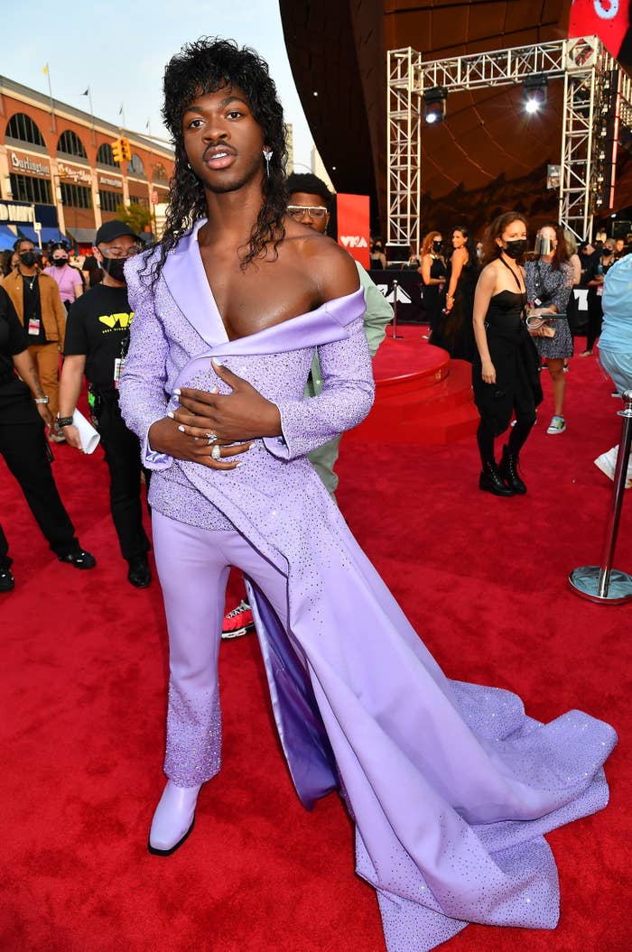 Lil Nas X arrives to the 2021 MTV VMAs