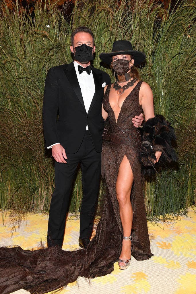 (L-R) Ben Affleck and Jennifer Lopez attends the The 2021 Met Gala Celebrating In America: A Lexicon