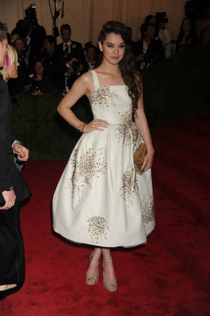 Hailee wore a light-colored tea-length dress