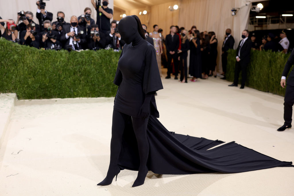 Kim Kardashian arriving at the 2021 Met Gala