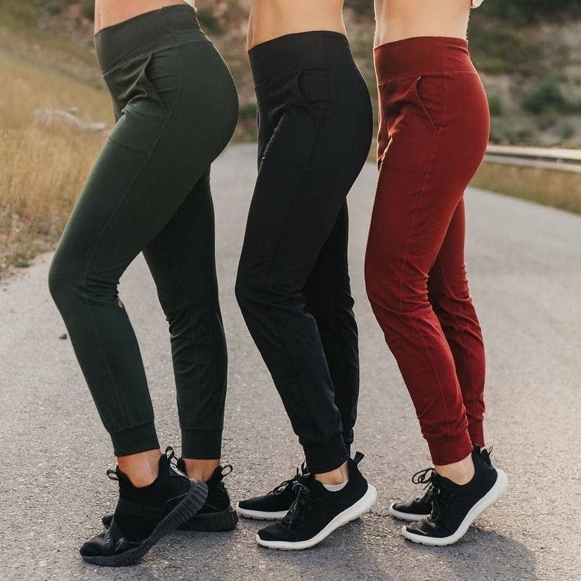 CRZ YOGA Air Feeling High Waisted Leggings for Women 28'' - Warm Thick  Workout Leggings Buttery Soft Yoga Pants Lounge : : Clothing,  Shoes & Accessories