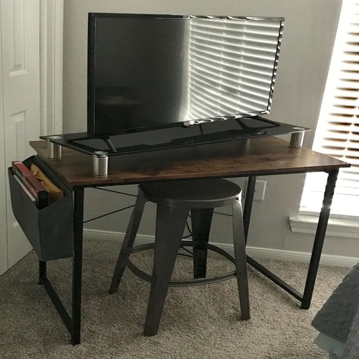 15 Desks Under 50 That Are Affordable And Stylish 2022