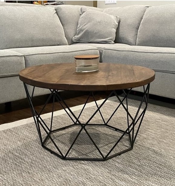 Review photo of the frame coffee table