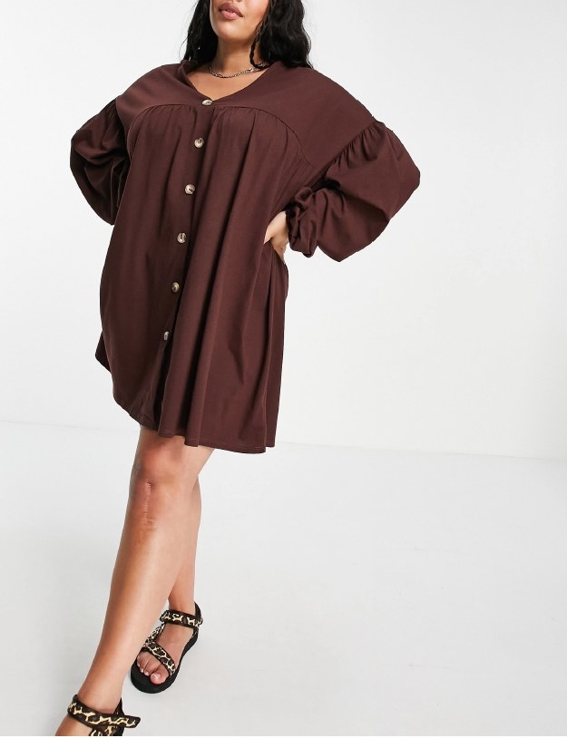 Model wearing the dress with sandals