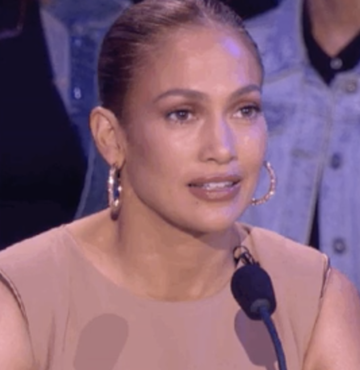 Jennifer Lopez on "American Idol" giving a dumbfounded expression