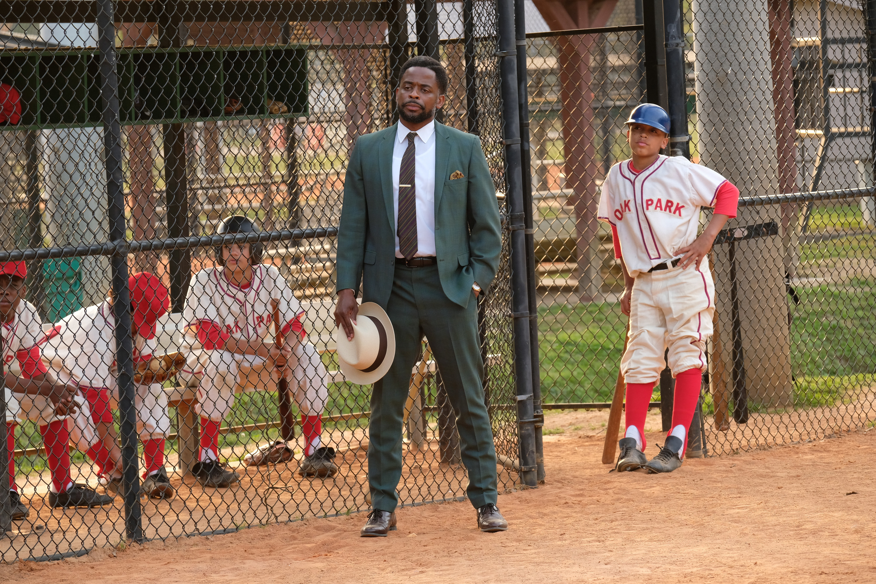 Dulé Hill and boys playing baseball