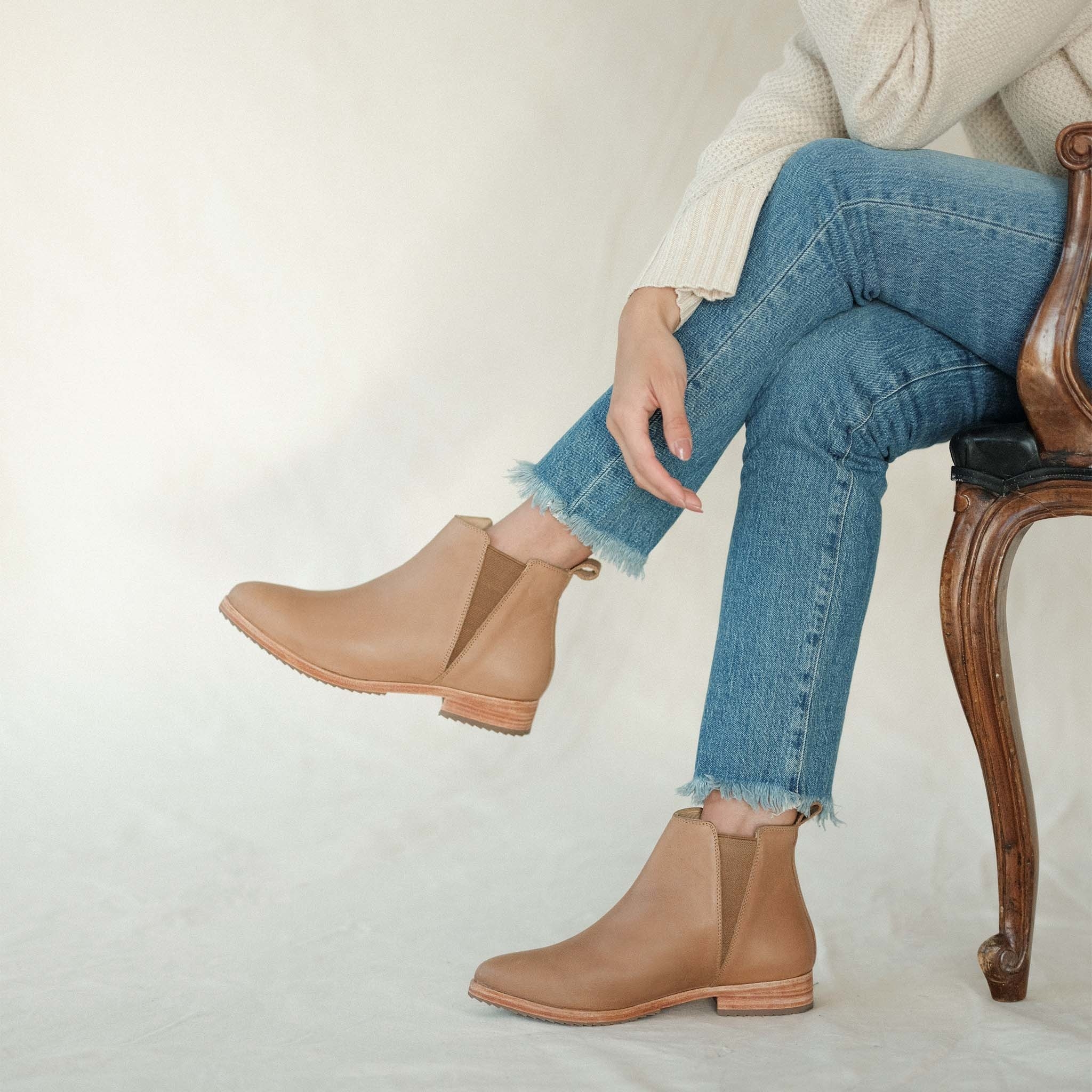 comfortable womens chelsea boots