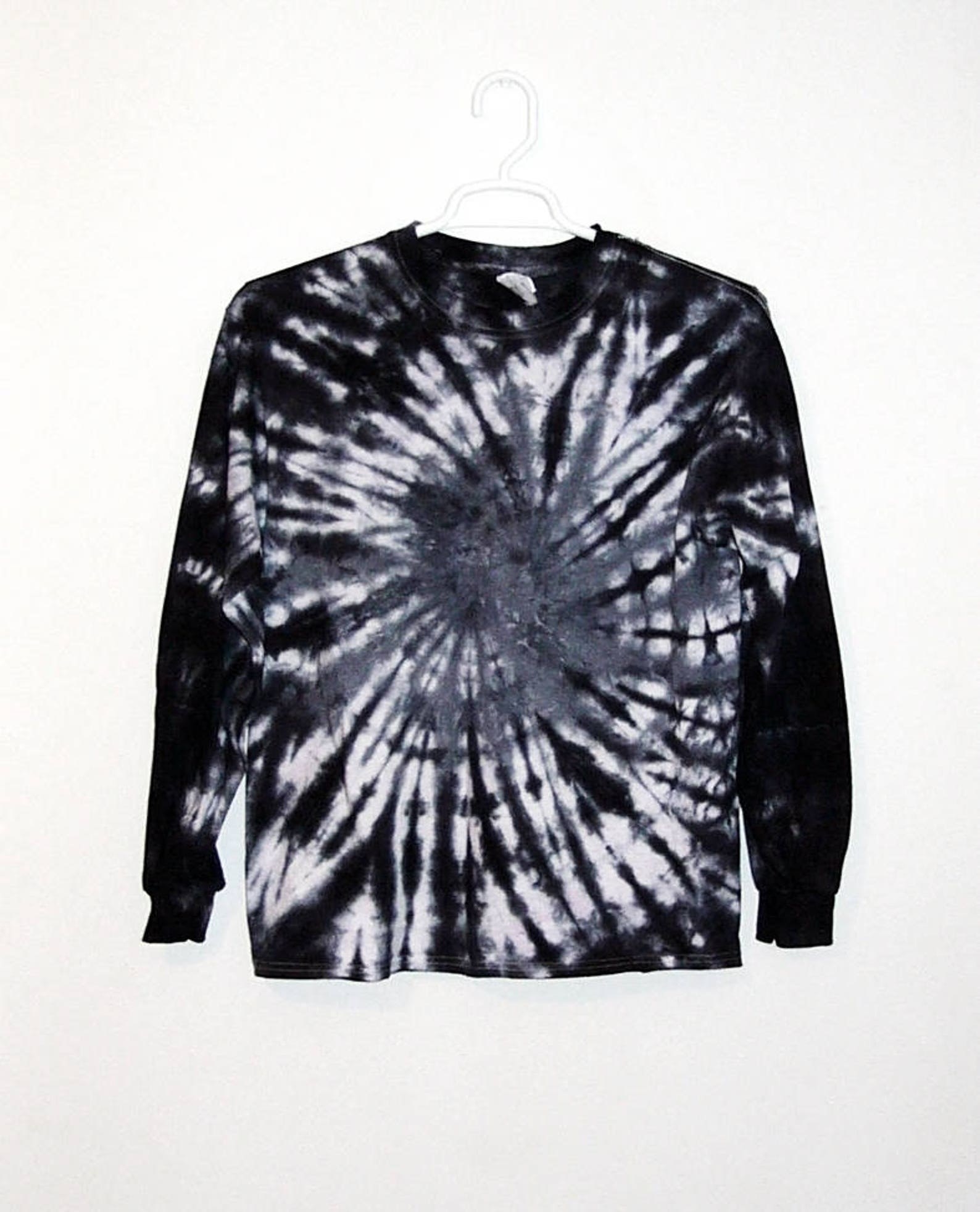 long-sleeved shirt with black and gray tie-dye pattern