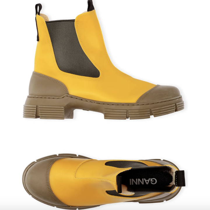 the yellow boots