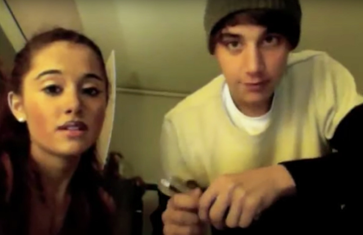 Jai does Ariana&#x27;s makeup for a YouTube challenge