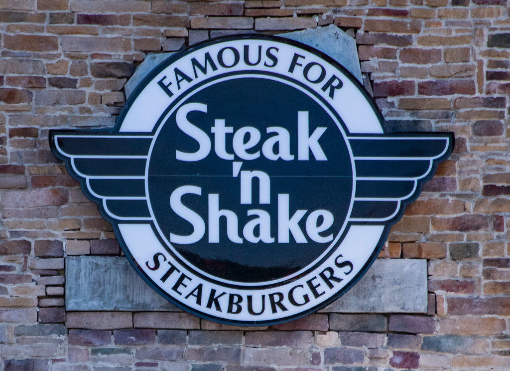 steak n shake sign