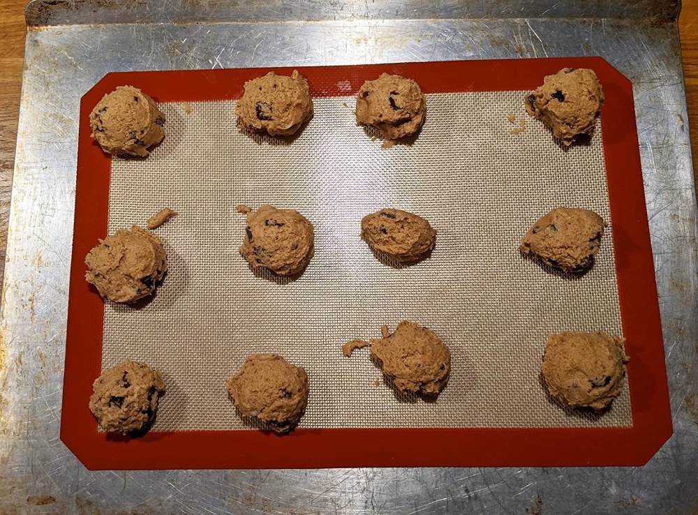 Reviewer&#x27;s photo of the baking mat