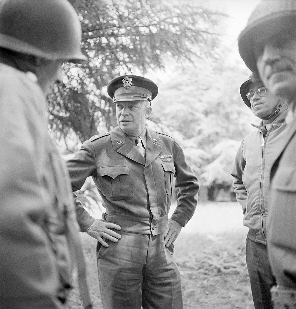 Eisenhower talks to troops during the war