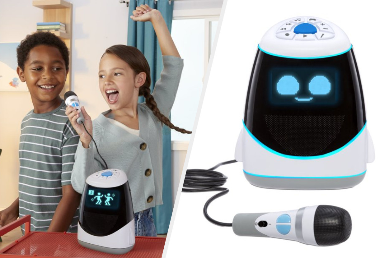 Split image of two child models singing karaoke and the karaoke toy with micro[hone