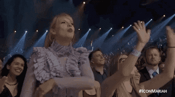 gif of Taylor Swift saying &quot;i love you&quot; at the BBMA&#x27;s