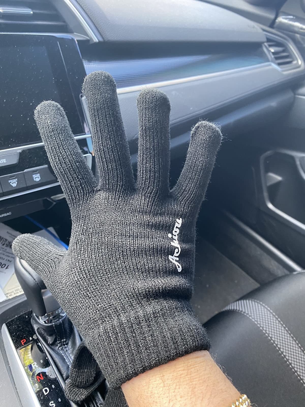Reviewer black gloves with knitted texture