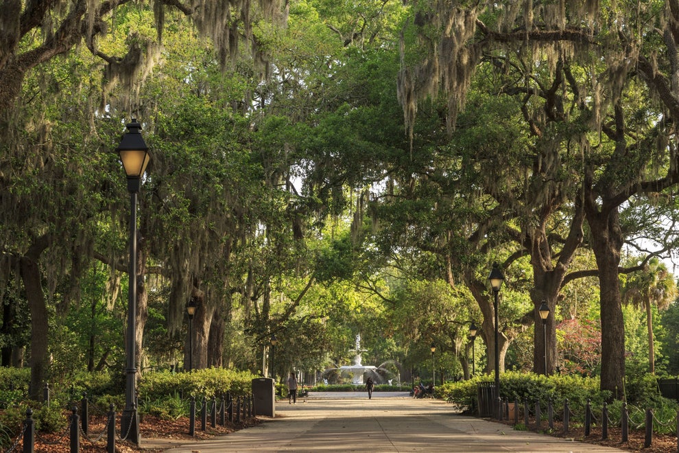 17 Places That Look Straight Out Of A Horror Movie But Are Actually Real