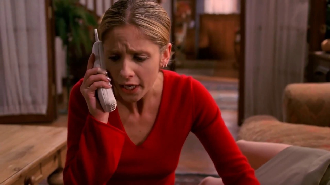 Buffy on the phone