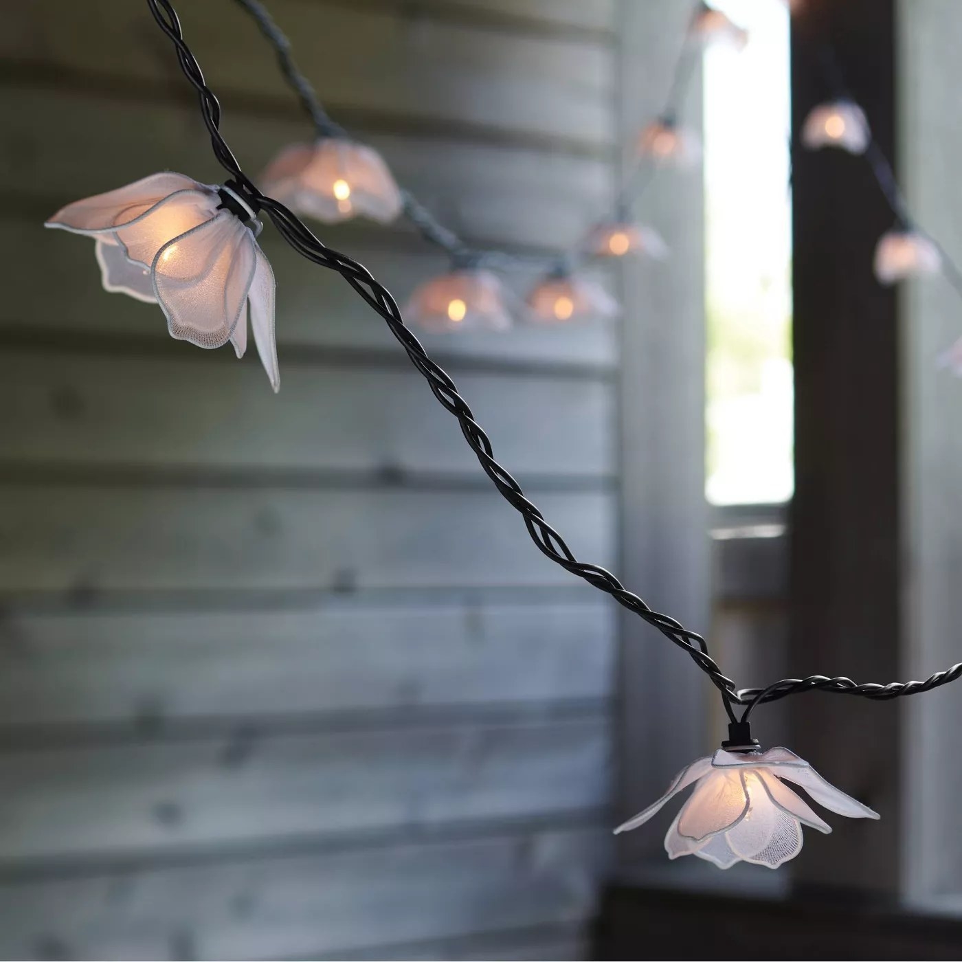 The flower string lights