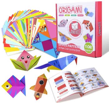 Complete origami kit and packaging