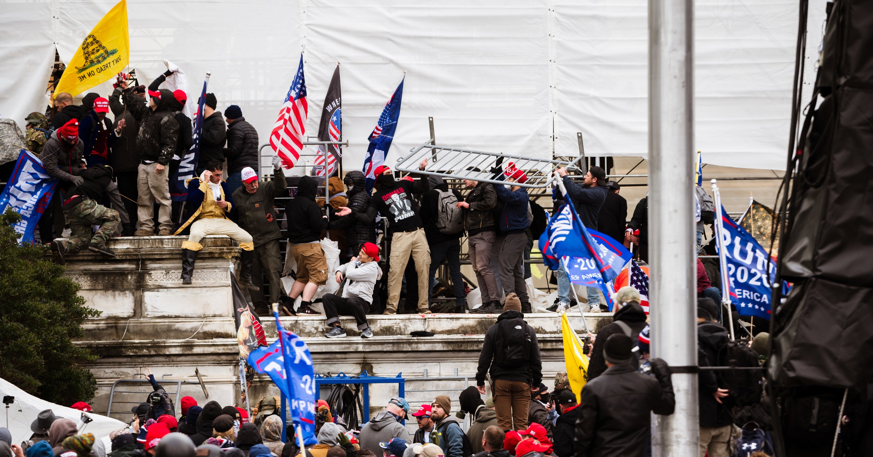 Judge Questioned Why Capitol Rioter Isn’t Charged For Threatening ...