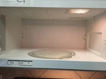 the same microwave completely clean